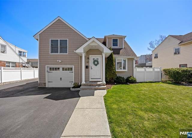 Property at 87 Mount Pleasant Ave, Woodland Park, NJ 07424, 3 beds, 2 baths