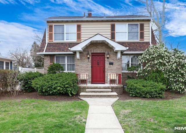 Property at 8-04 Fair Lawn Ave, Fair Lawn, NJ 07410, 5 beds, 3 baths