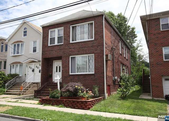Property at 30 Delia Blvd, Palisades Park, NJ 07650, 4 beds, 3 baths
