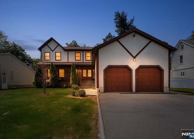Property at 621 Bloomfield Ave, Nutley, NJ 07110, 4 beds, 2.5 baths