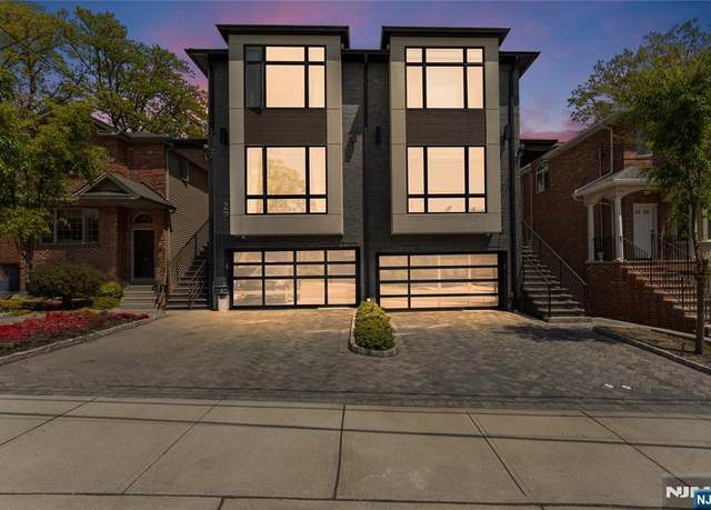 Property at 225 Slocum Way Unit B, Fort Lee, NJ 07024, 3 beds, 3 baths