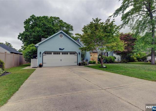Property at 4 Cape Woods Rd, Other Areas, NJ, 3 beds, 2 baths
