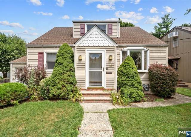 Property at 16 Marie Pl, Clifton, NJ 07013, 3 beds, 2 baths