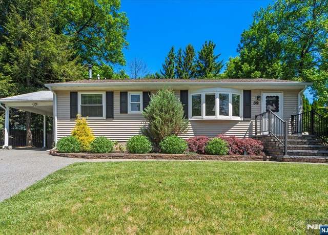 Property at 39 Mckinley Pl, West Milford, NJ 07480, 2 beds, 2 baths
