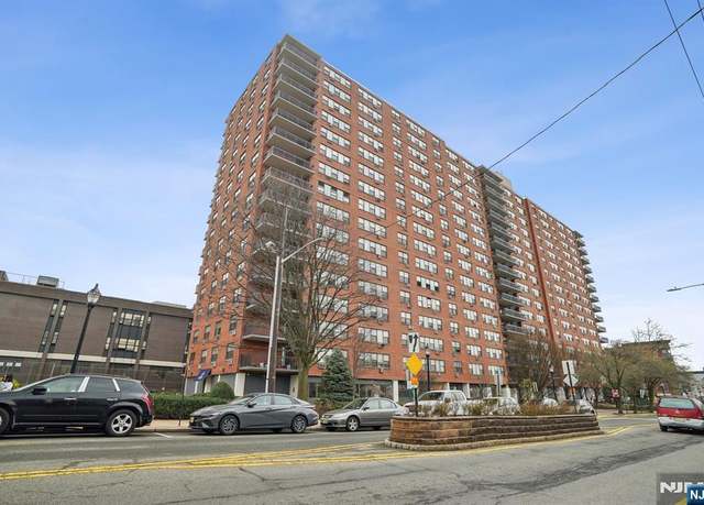 Property at 500 Central Ave #1120, Union City, NJ 07087, 1 bed, 1 bath