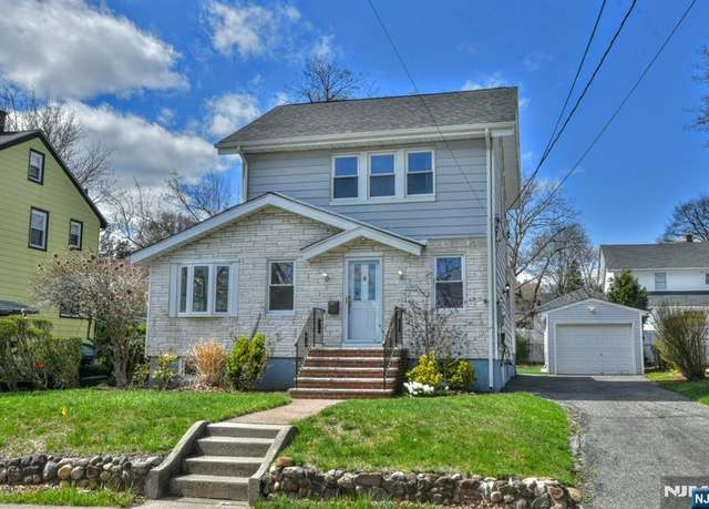 Property at 1172 Katherine St, Teaneck, NJ 07666, 3 beds, 2.5 baths