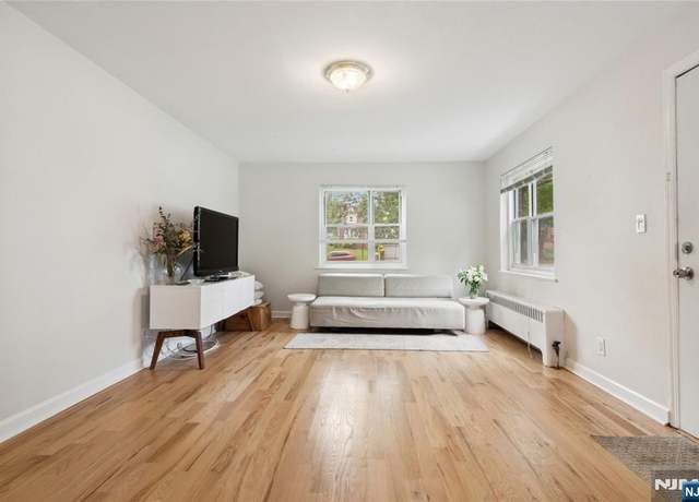 Property at 465 Maple Hill Dr #51, Hackensack, NJ 07601, 1 bed, 1 bath