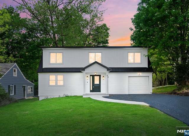 Property at 43 Crystal Ave, West Orange, NJ 07052, 4 beds, 3.5 baths