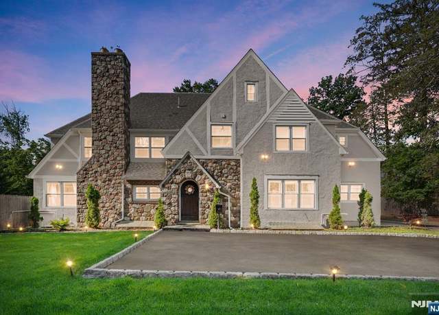 Property at 202 Elmwynd Dr, Orange, NJ 07050, 5 beds, 4.5 baths