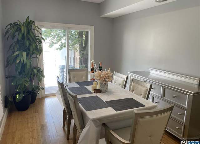 Property at 104 Yale Ave, Jersey City, NJ 07304, 5 beds, 3 baths