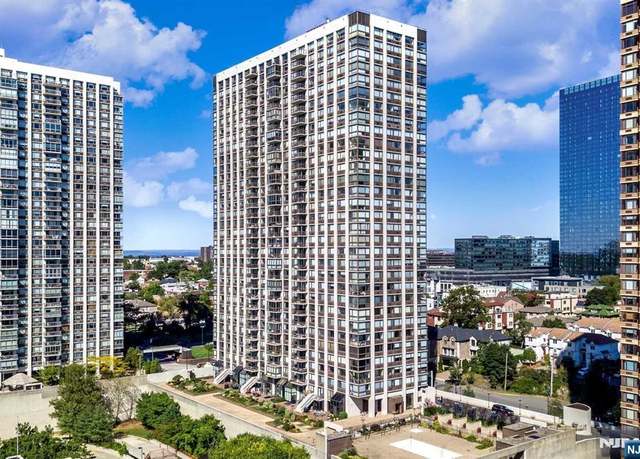 Property at 200 Old Palisade Rd Unit 23B, Fort Lee, NJ 07024, 4 beds, 3.5 baths