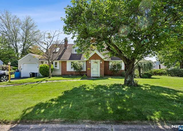 Property at 650 5th Ave, River Edge, NJ 07661, 3 beds, 2 baths