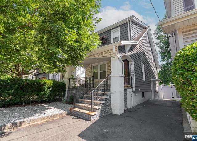 Property at 39 Summit St, Ridgefield Park, NJ 07660, 3 beds, 2 baths