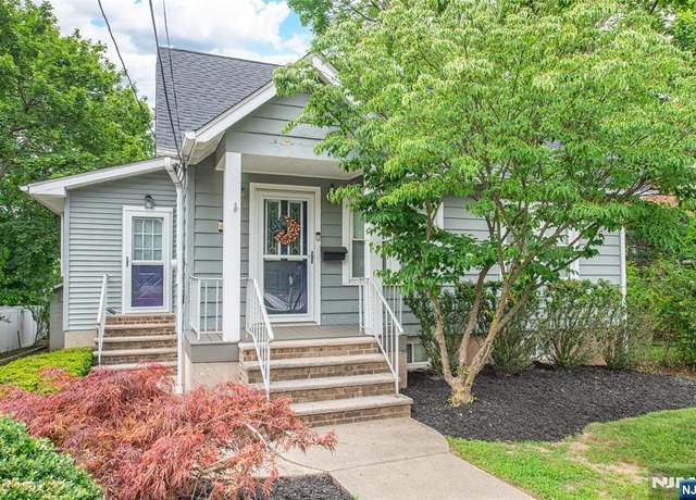 Property at 19-23 Parkway West, Caldwell, NJ 07006, 3 beds, 1.5 baths