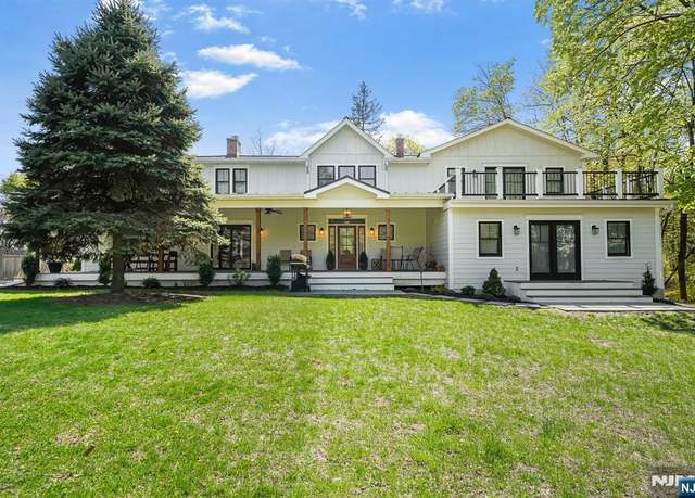 Property at 114 Eagle Rock Ave, Roseland, NJ 07068, 6 beds, 5.5 baths