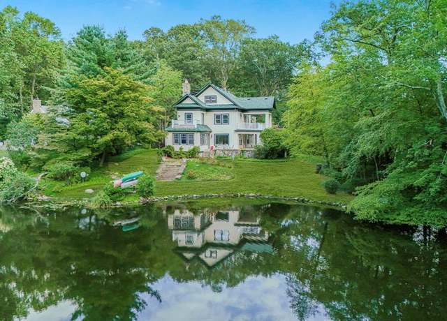 Property at 12 Overlook Rd, Mountain Lakes Boro, NJ 07046, 6 beds, 3.5 baths