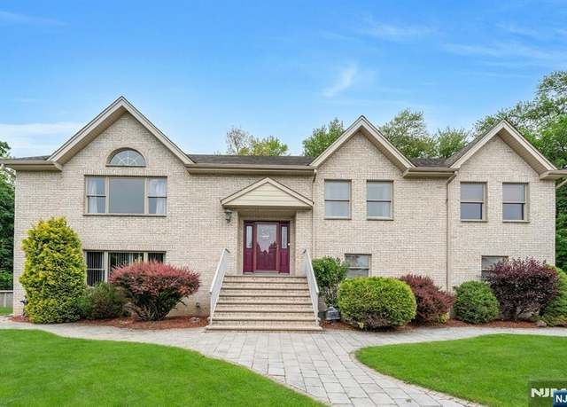 Property at 25 Van Duyne Ave, Riverdale Borough, NJ 07457, 3 beds, 3 baths