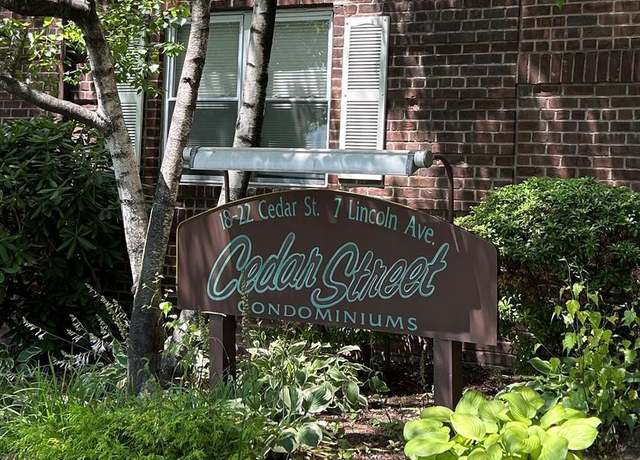 Property at 22 Cedar St Unit 2B, Ridgefield Park, NJ 07660, 2 beds, 1 bath