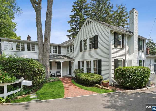 Property at 553 Grove St, Montclair, NJ 07043, 6 beds, 3.5 baths