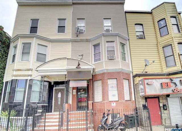 Property at 113 Bloomfield Ave, Newark, NJ 07104, 11 beds, 6 baths