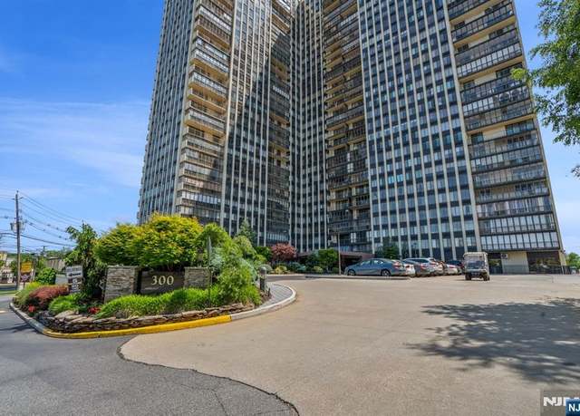 Property at 300 Winston Dr #2908, Cliffside Park, NJ 07010, 2 beds, 2 baths