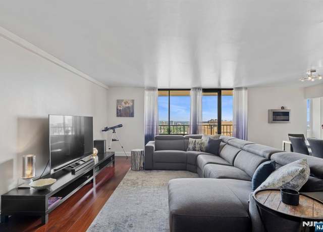 Property at 300 Winston Dr #2908, Cliffside Park, NJ 07010, 2 beds, 2 baths