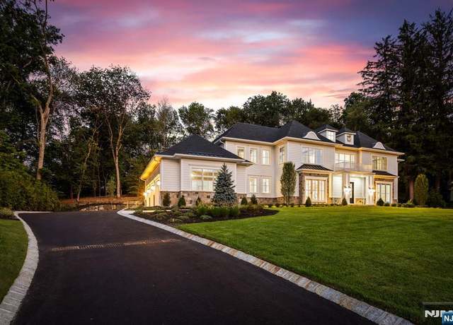 Property at 309 Green Ridge Rd, Franklin Lakes, NJ 07417, 7 beds, 9 baths