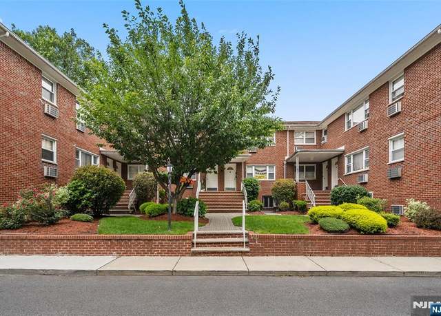 Property at 201 Oakdene Pl Unit C00E2, Cliffside Park, NJ 07010, 2 beds, 1 bath