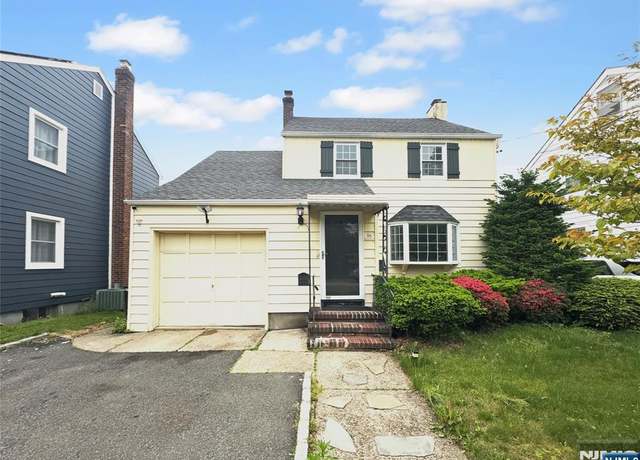 Property at 15 Hoover Ave, Bloomfield, NJ 07003, 3 beds, 1 bath