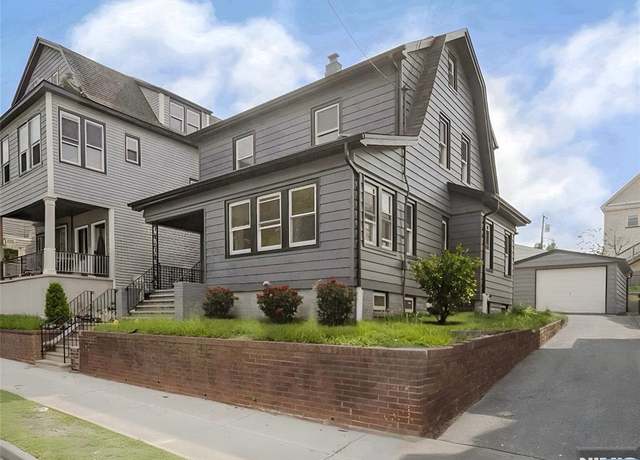 Property at 91 Forest St, Kearny, NJ 07032, 3 beds, 2 baths