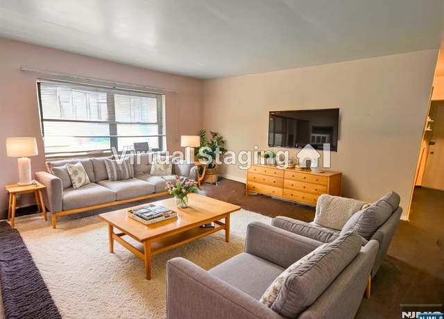 Property at 401 Park Pl Unit 2G, Fort Lee, NJ 07024, 1 bed, 1 bath