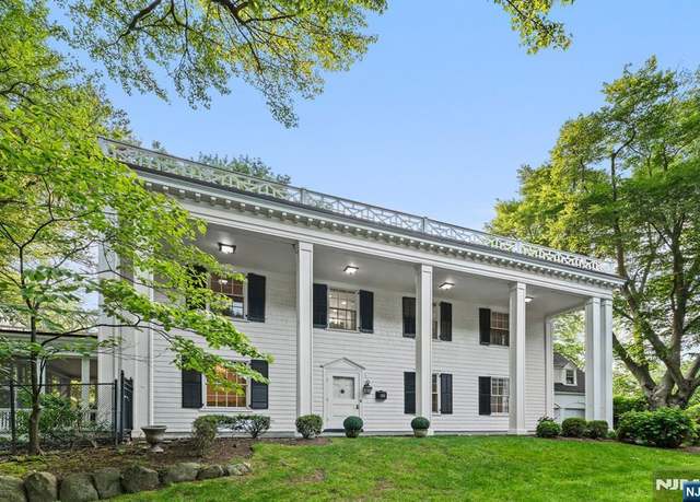 Property at 6 Marcotte Ln, Tenafly, NJ 07670, 5 beds, 4 baths