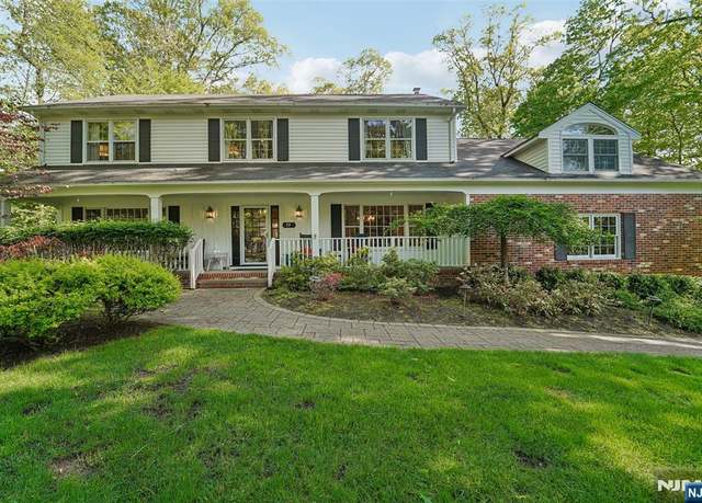 Property at 77 Cedar Dr, Allendale, NJ 07401, 5 beds, 3 baths