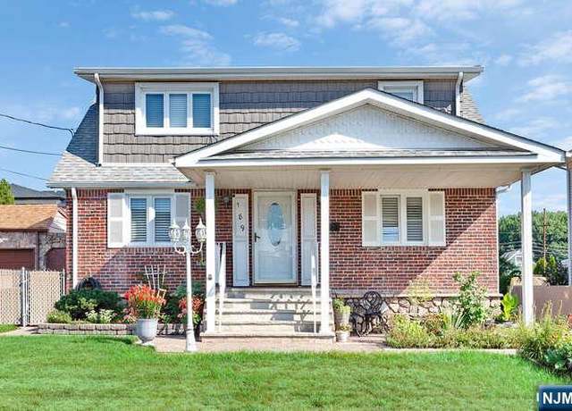 Property at 189 Miller Ave, Elmwood Park, NJ 07407, 4 beds, 2 baths
