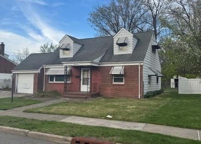 Property at 23 Liberty St, Saddle Brook, NJ 07663, 4 beds, 2 baths