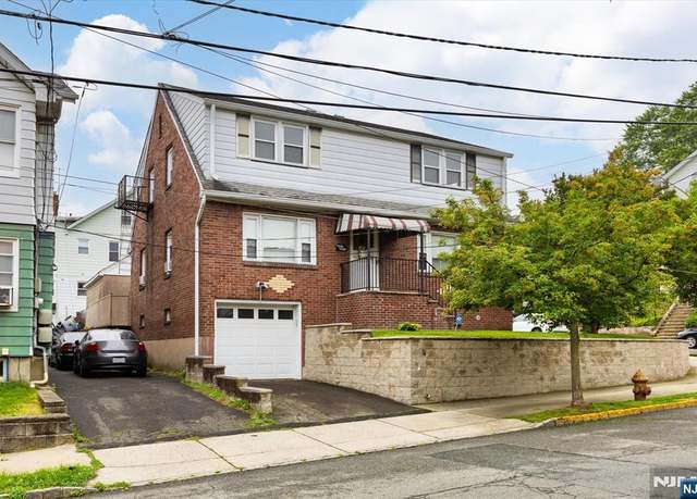 Property at 267-269 William, Belleville, NJ 07109, 4 beds, 2.5 baths