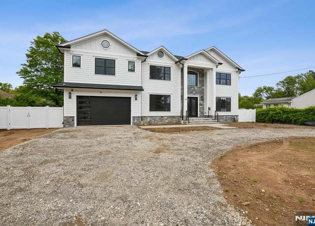 Property at 38 Birchwood Ter, Wayne, NJ 07470, 6 beds, 6.5 baths