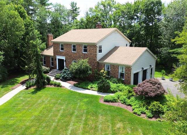 Property at 55 Gloria Dr, Allendale, NJ 07401, 4 beds, 3 baths