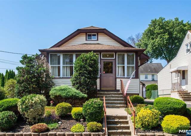 Property at 33 Laura Ave, Nutley, NJ 07110, 3 beds, 1 bath