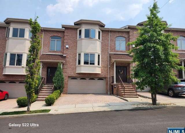 Property at 530 Kearney Ave Unit B, Cliffside Park, NJ 07010, 3 beds, 3 baths