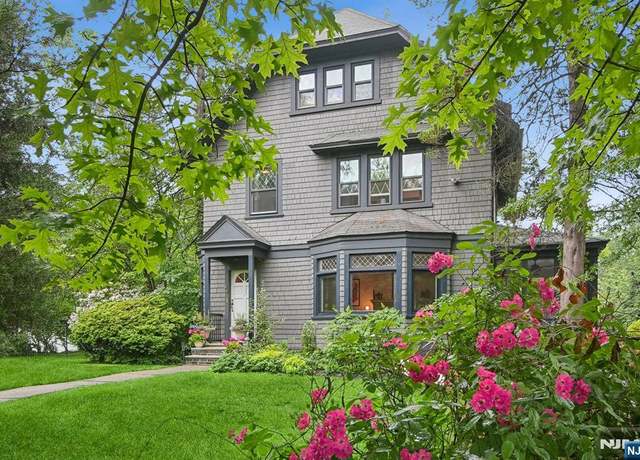 Property at 44 Norman Rd, Montclair, NJ 07043, 8 beds, 4.5 baths