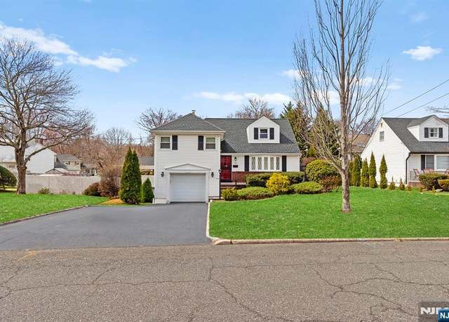 Property at 127 Village Circle East Cir, Paramus, NJ 07652, 3 beds, 1 bath