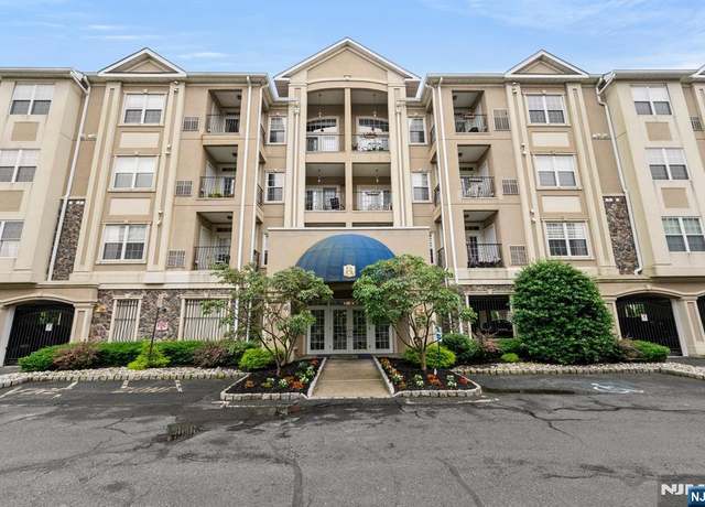Property at 7303 Ravenscroft Rd #570, Clifton, NJ 07013, 2 beds, 2 baths