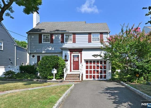 Property at 407 Golf Ave, Maywood, NJ 07607, 3 beds, 1 bath