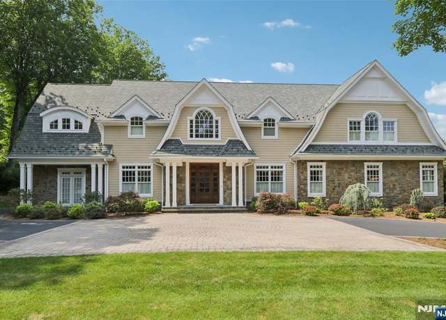 Property at 14 Upper Cross Rd, Saddle River, NJ 07458, 4 beds, 5 baths
