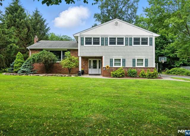 Property at 5 Van Dorn Pl, Denville Township, NJ 07834, 4 beds, 2.5 baths