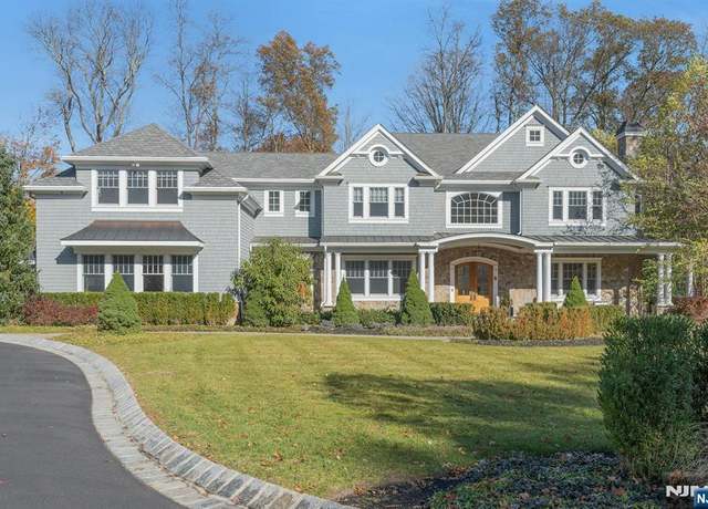 Property at 3 Bridle Way, Saddle River, NJ 07458, 6 beds, 6.5 baths