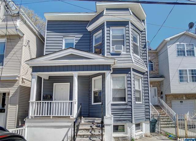 Property at 786 S 17th St, Newark, NJ 07103, 4 beds, 3 baths