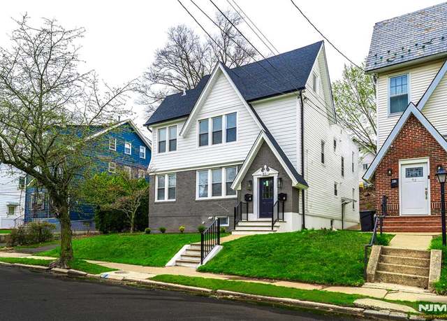Property at 41 Meadowbrook Rd, Maplewood, NJ 07040, 6 beds, 4 baths