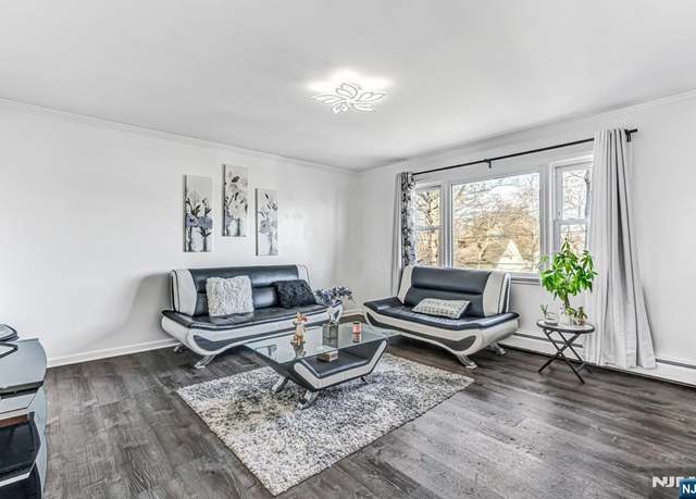 Property at 305 Phillips Ave, South Hackensack, NJ 07606, 7 beds, 3 baths